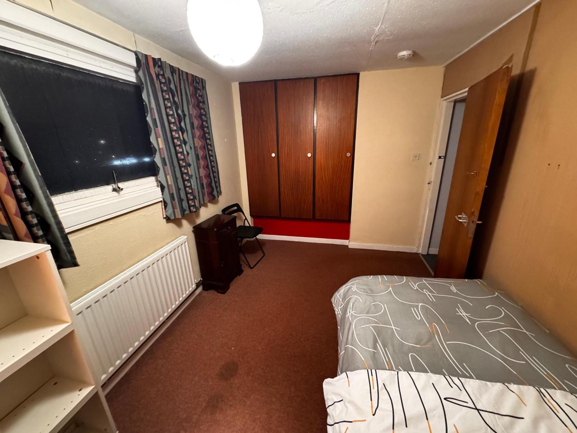 Place Single Bedroom Close To Uni And Shopping Center & Free Parking Coventry